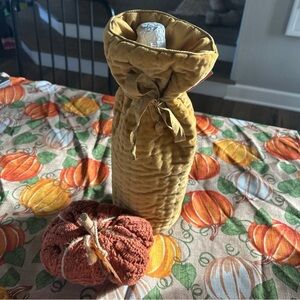 POTTERY BARN Velvet Wine Liquor Gift Bag Retired Vintage